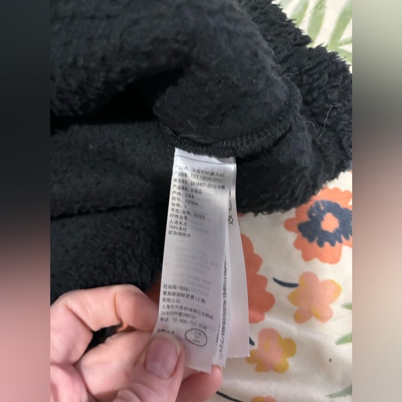 Super Cozy Abercrombie Teddy Zip Up Small - Picture 10 of 16